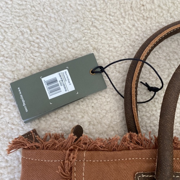 Myra Bag “Blazing Fire” Handbag - Picture 4 of 9